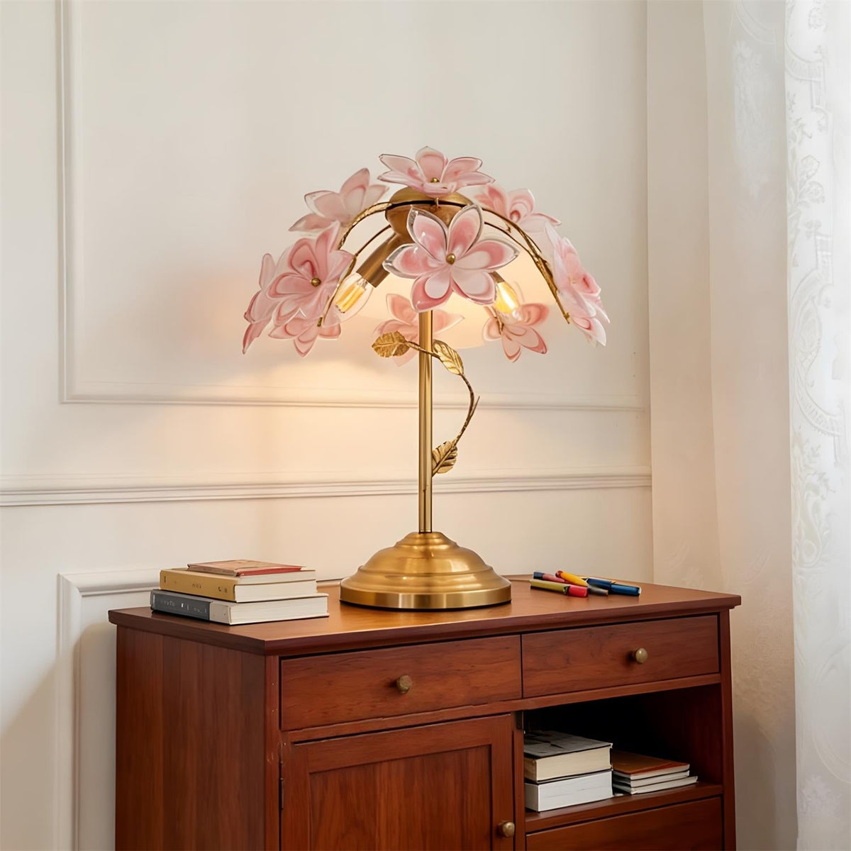 Blossira Table Light — product view 2