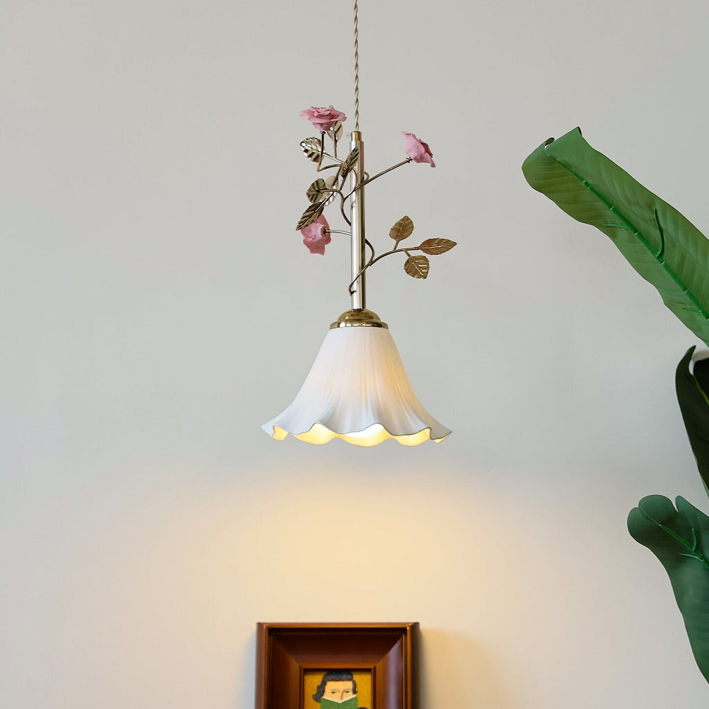 Petalisse Metal Pendant Light — product view 2