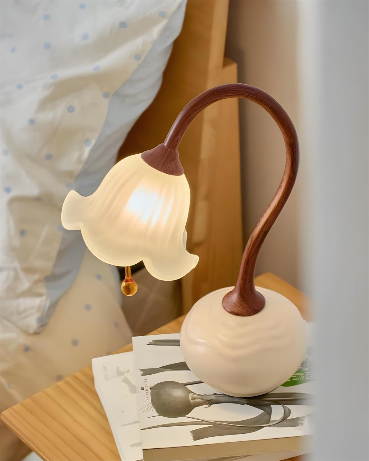 Brivana Table Light — product view 9