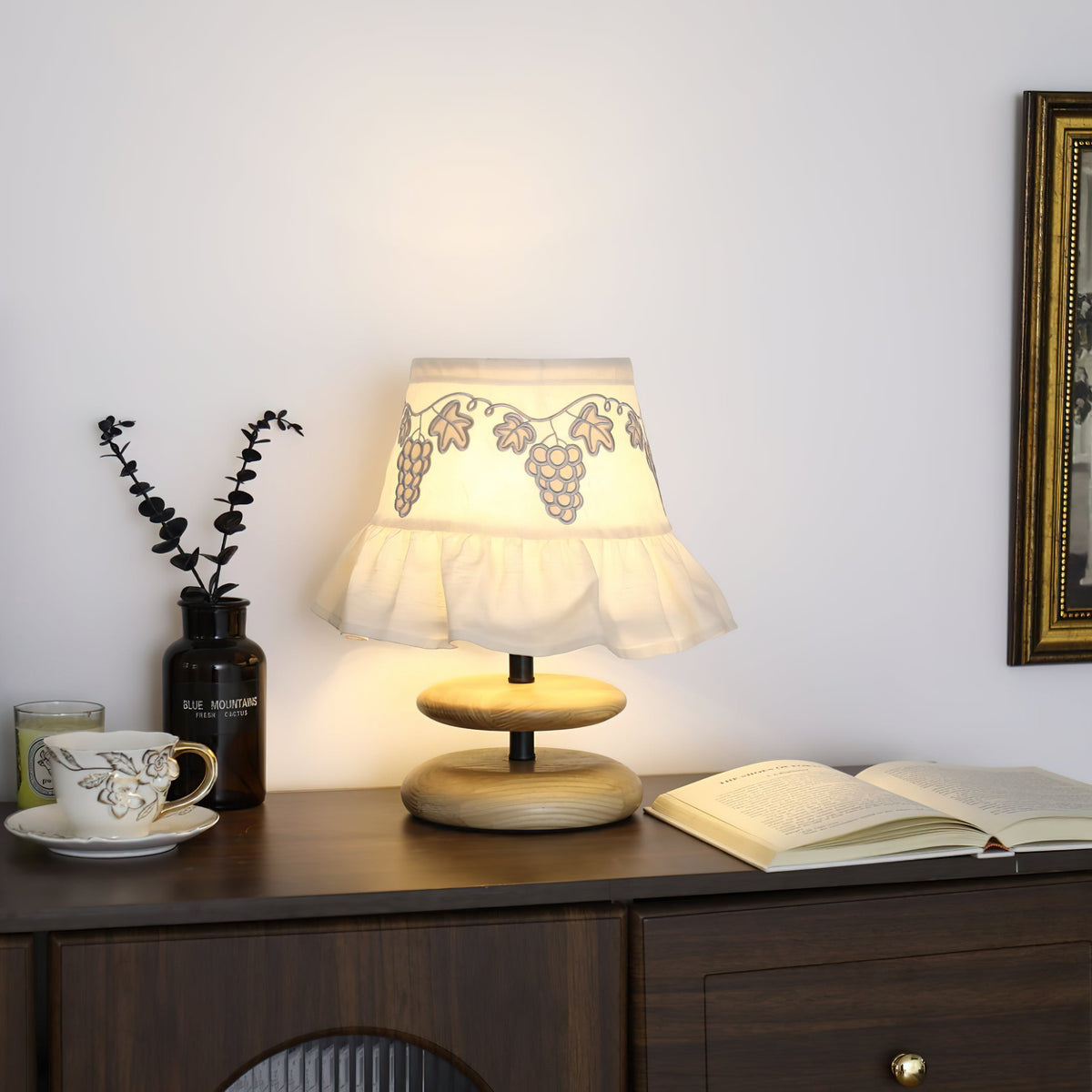 Lavelle Table Light — product view 15