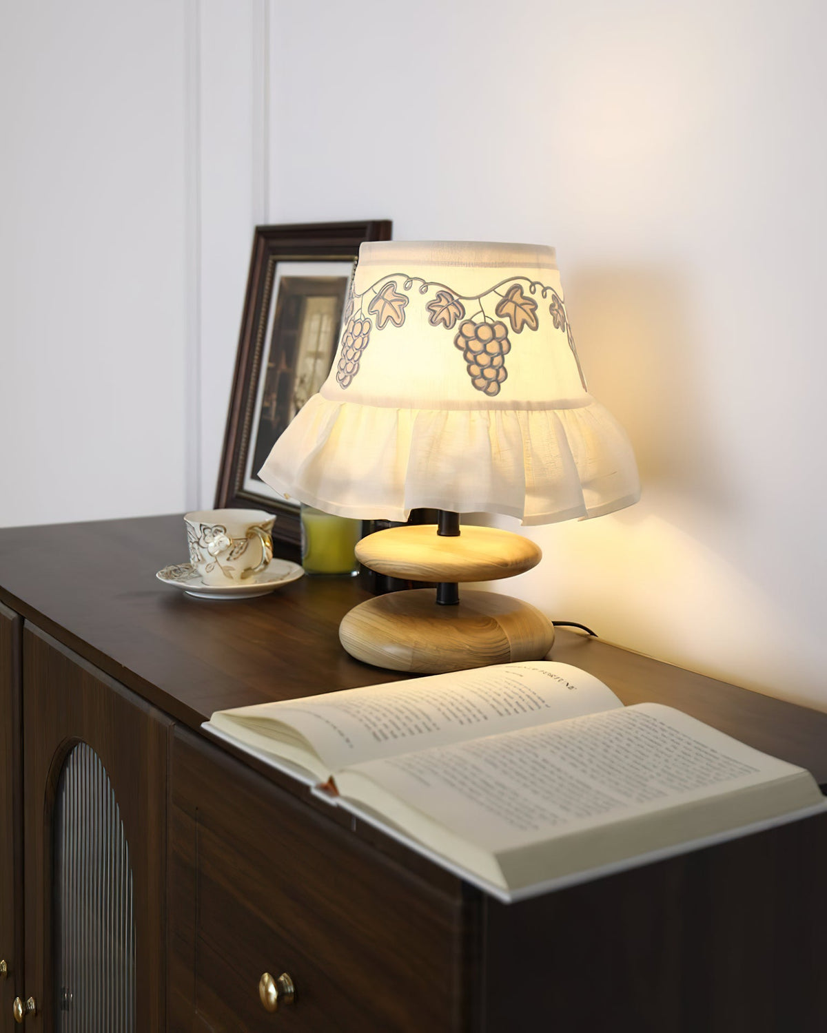 Lavelle Table Light — product view 16