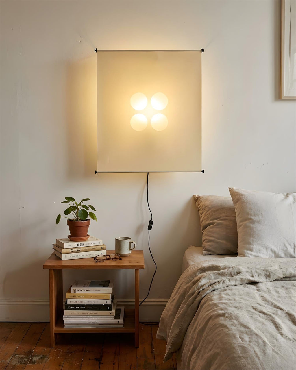 Silque Wall Sconce — product view 3