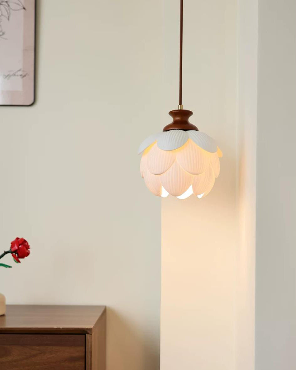 Camiora Pendant Light — product view 11