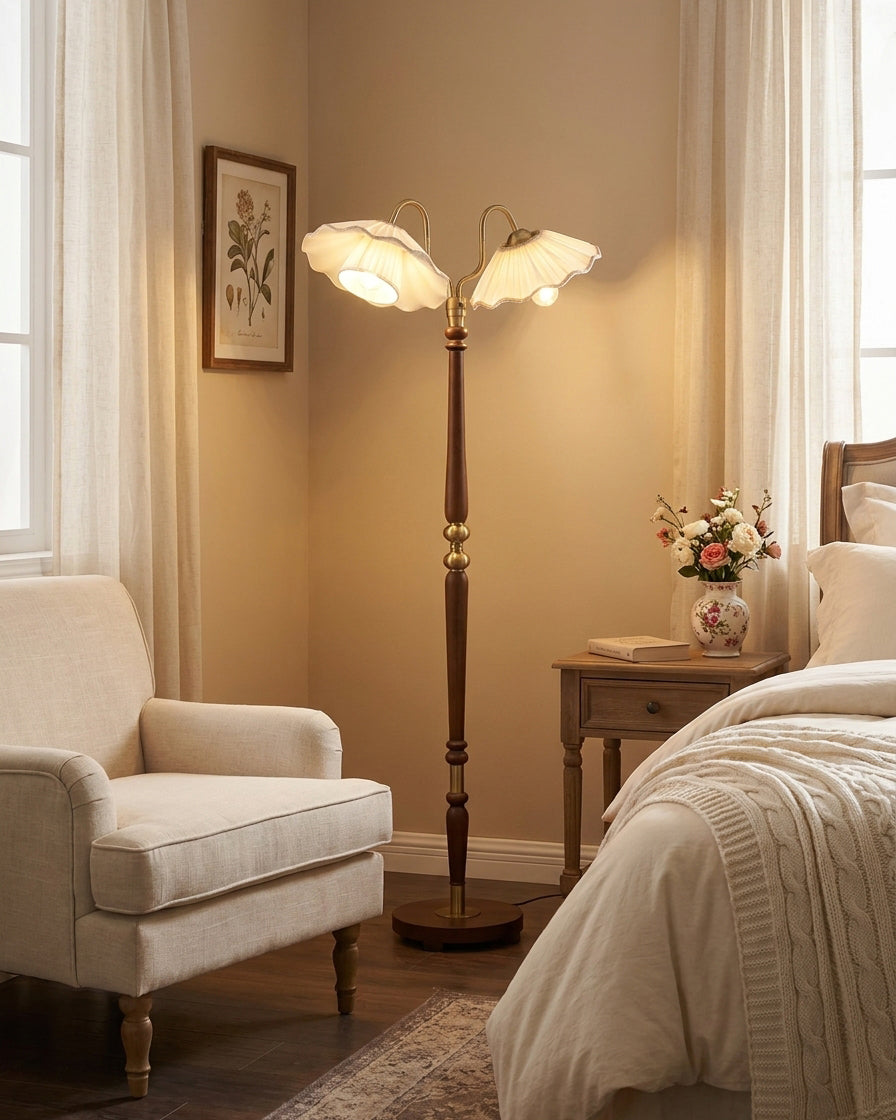 Merritt Floor Light — product view 5