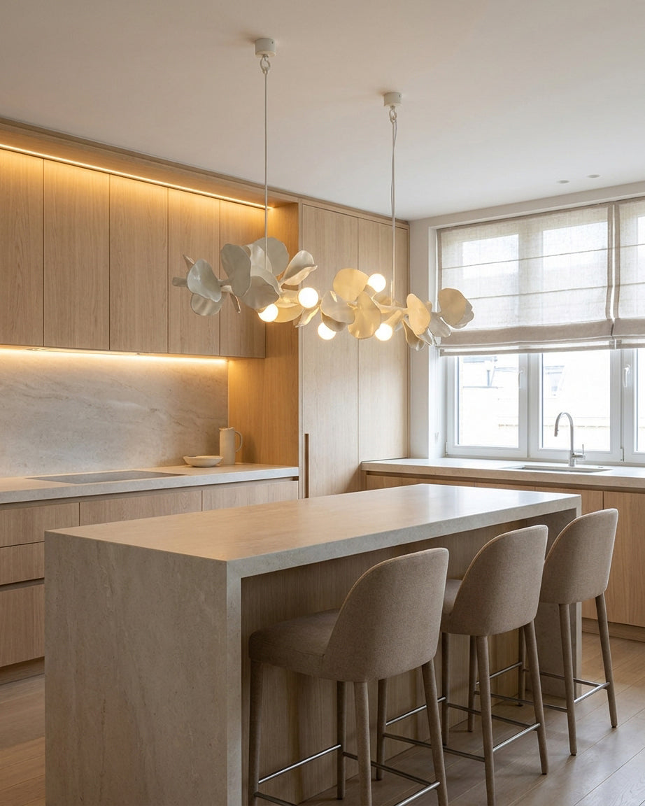 Liria Linear Chandelier — product view 9