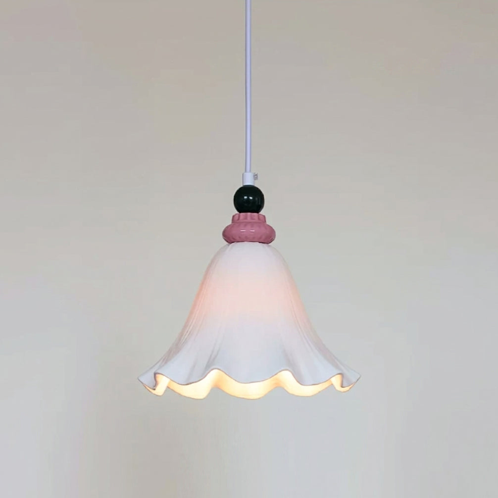 Lulora Pendant Light — product view 3