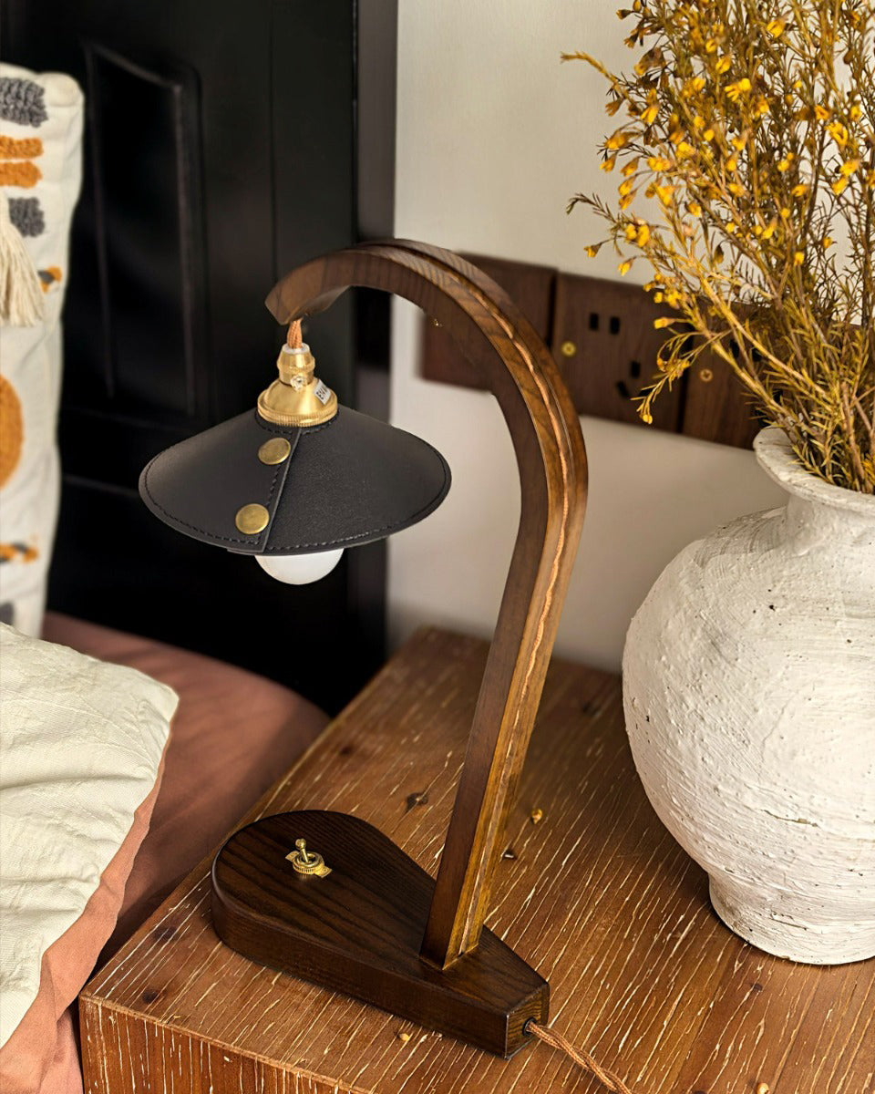Lodora Table Light — product view 3