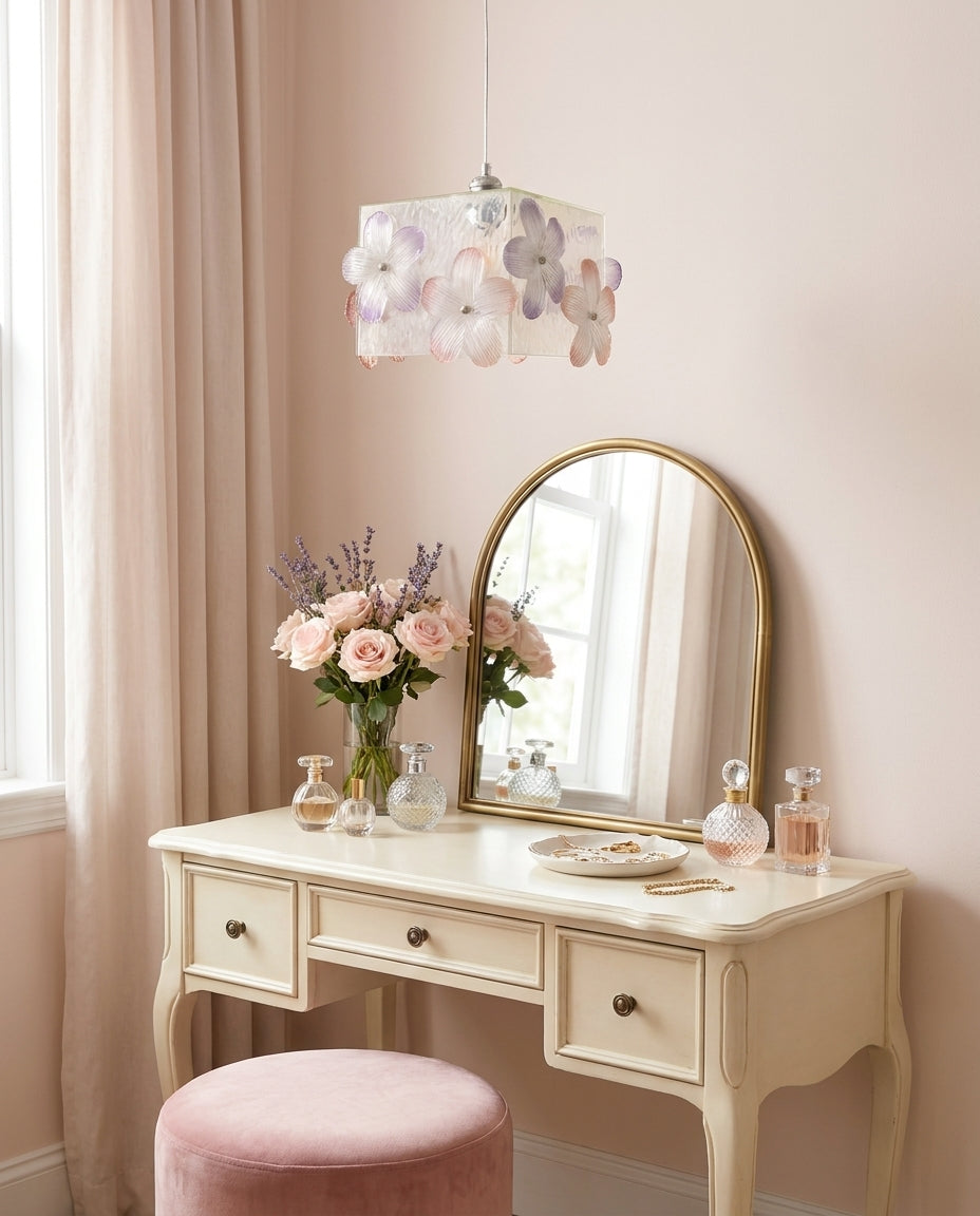 Vitrelia Pendant Light — product view 9