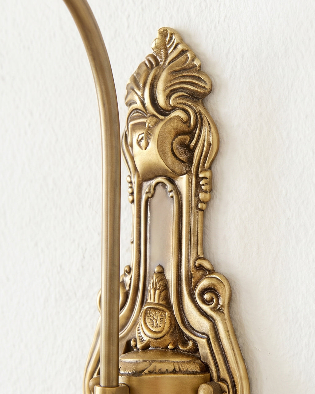 Lunafleur Alabaster Wall Sconce — product view 13