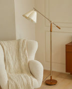 Calveris Floor Lamp — product view 12