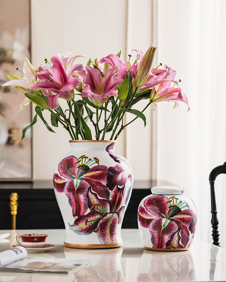 Valessia Vase — product view 3