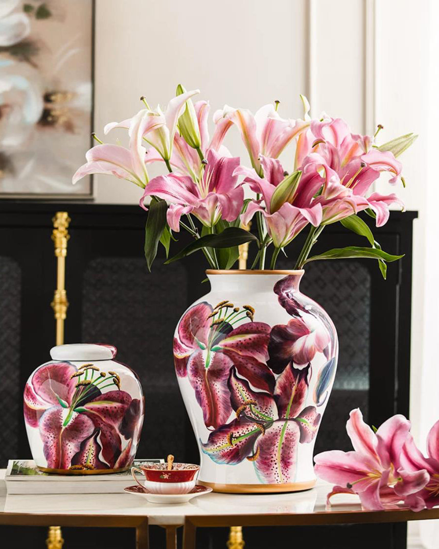 Valessia Vase — product view 11