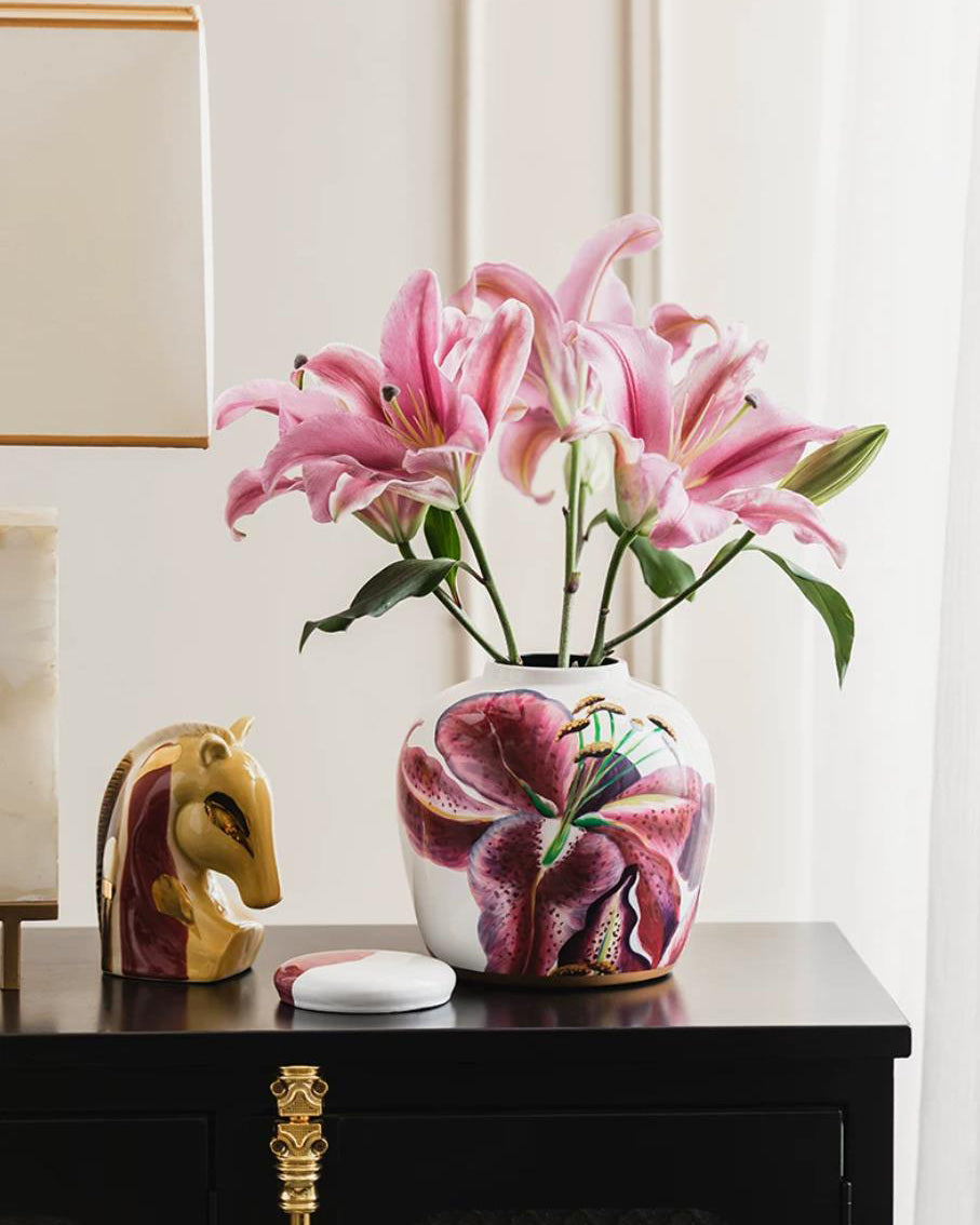 Valessia Vase — product view 16