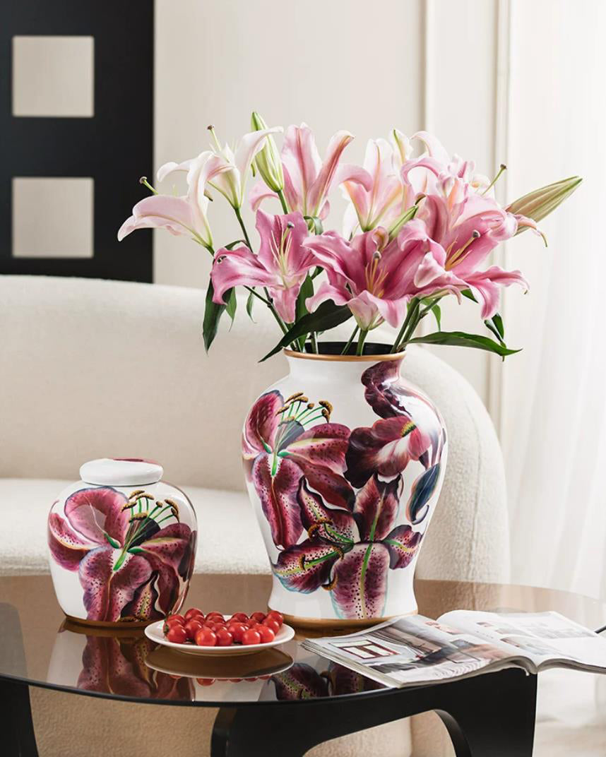Valessia Vase — product view 18