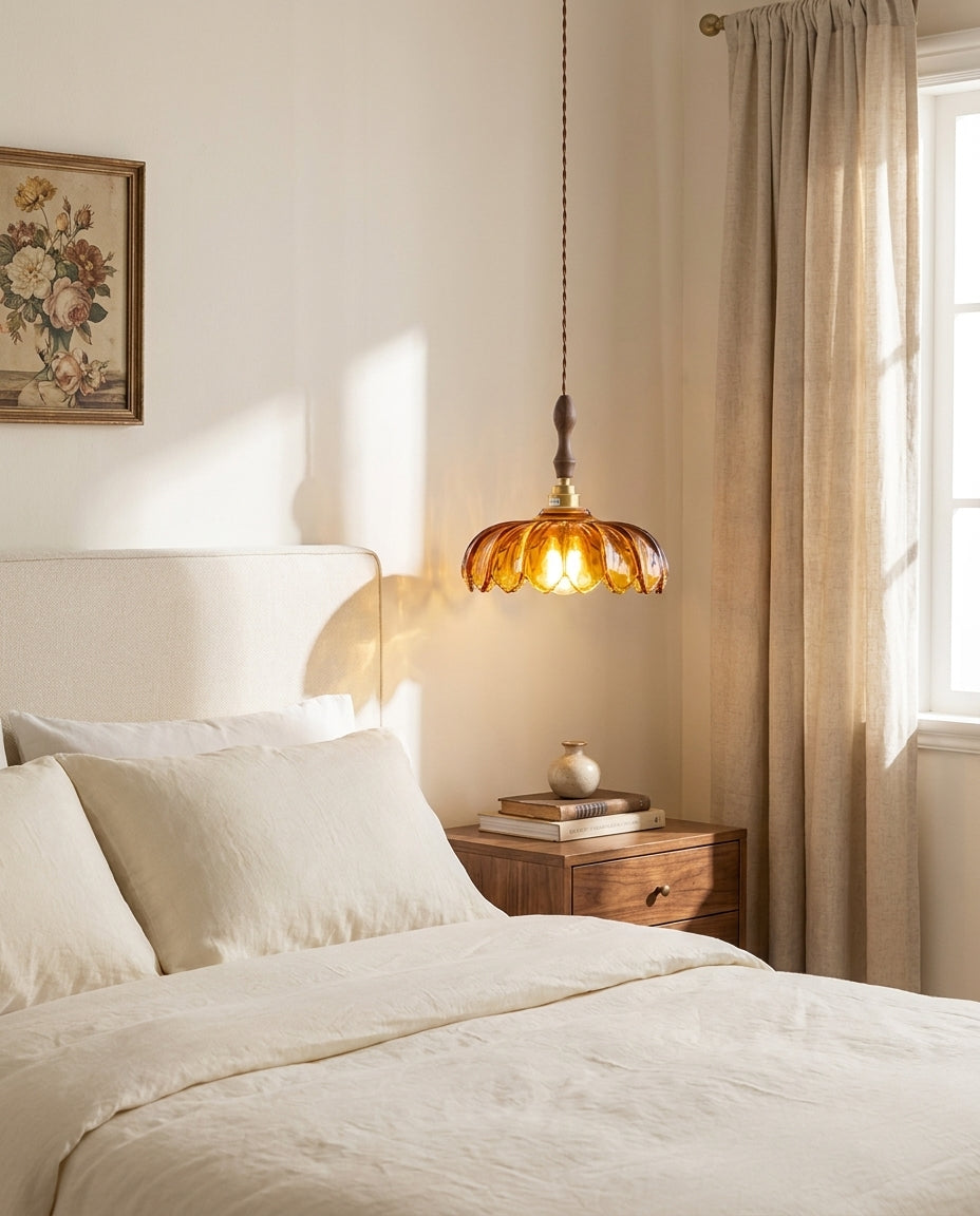 Briarwick Pendant Lamp — product view 2