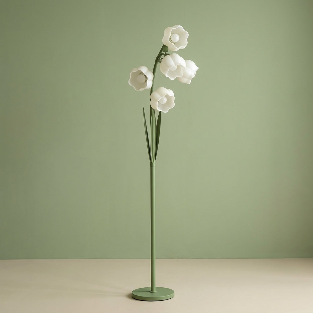 Bellorin Floor Lamp — product view 3