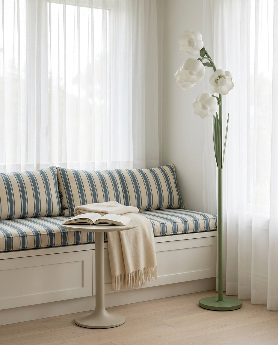 Bellorin Floor Lamp — product view 4