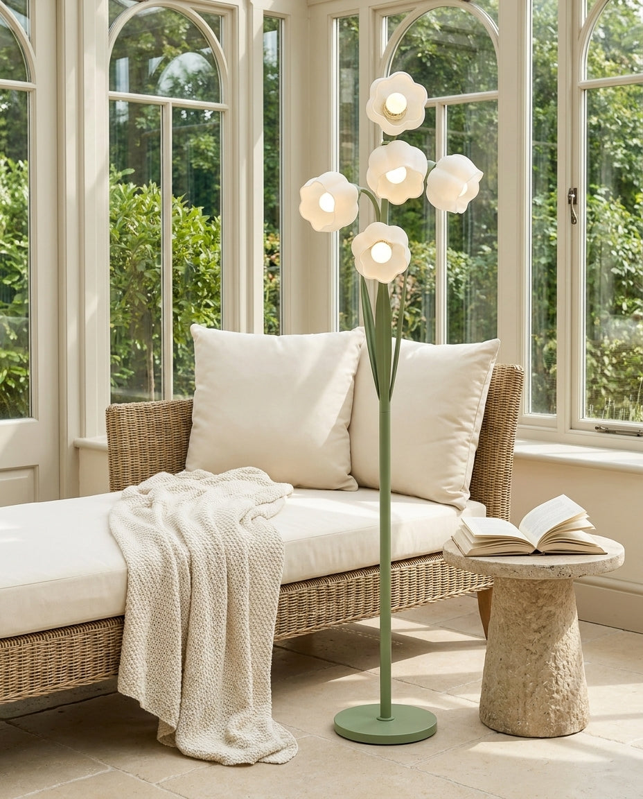 Bellorin Floor Lamp — product view 8
