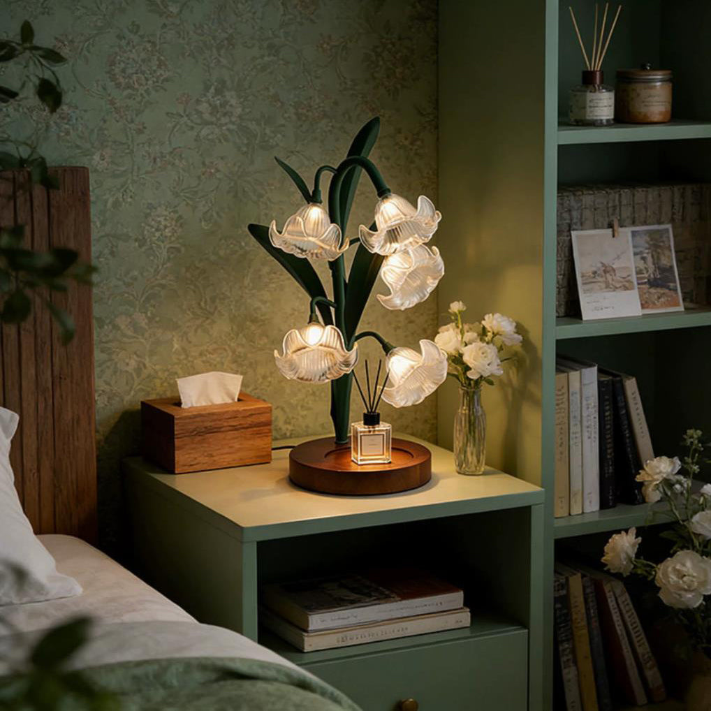 Bellivine Table Lamp — product view 5