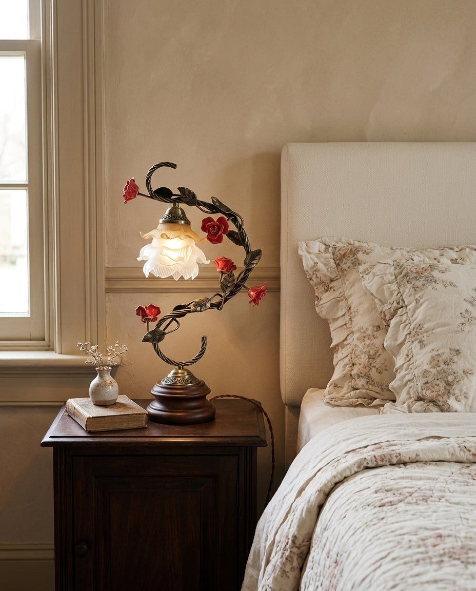 Briarvyn Table Lamp — product view 5