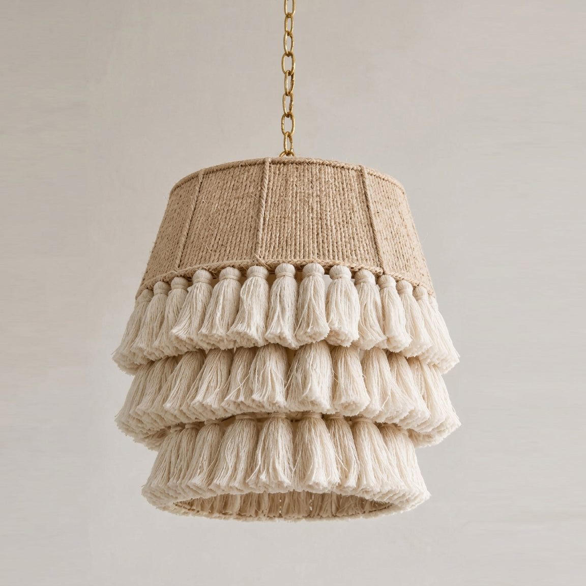 Tassavelle Pendant Lamp — product view 2