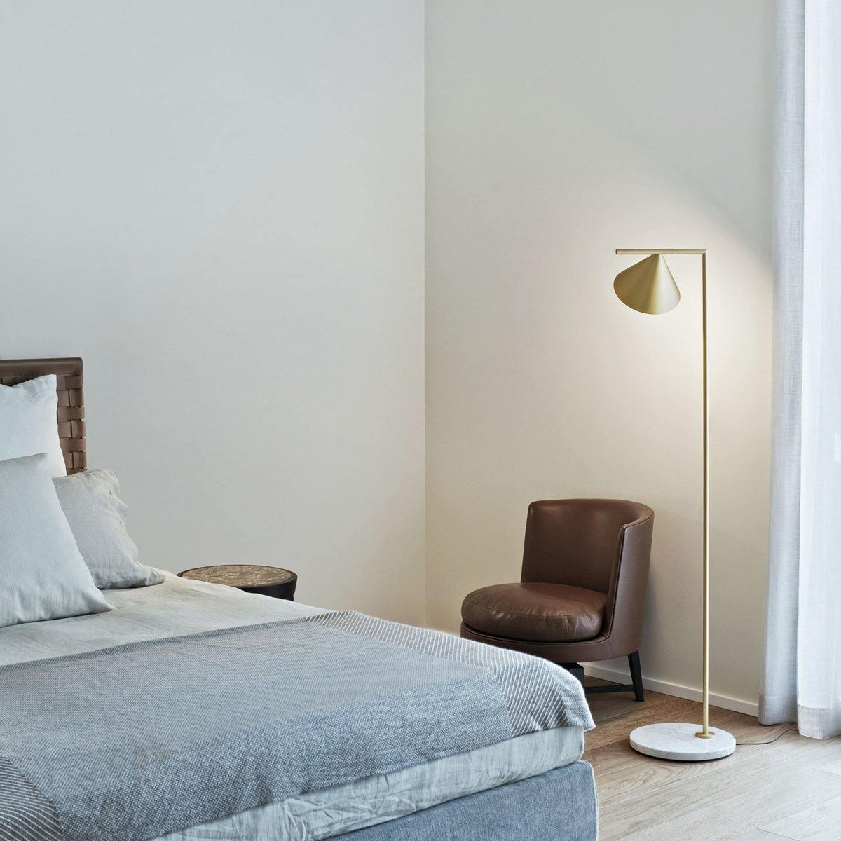 Captain Flint Floor Lamp – product view 12