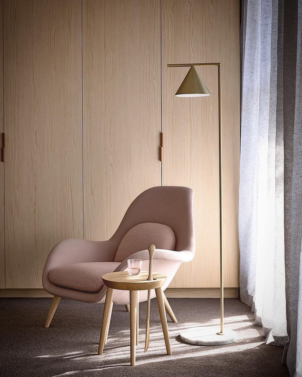 Captain Flint Floor Lamp – product view 63
