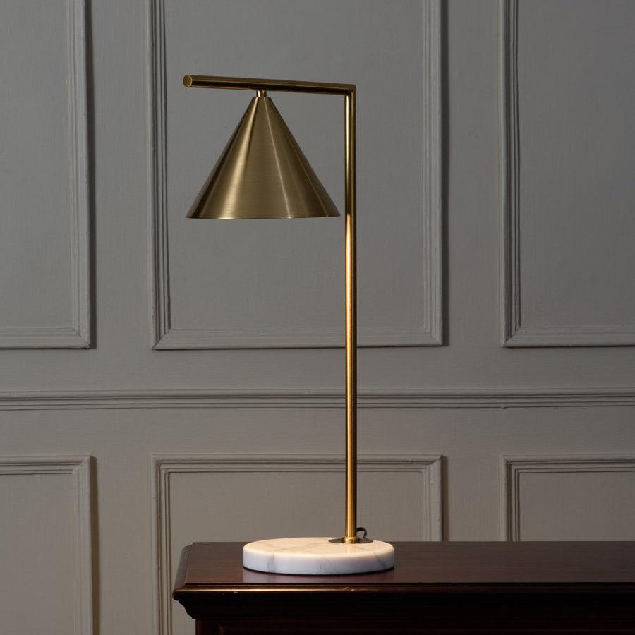 Captain Flint Table Lamp – product view 3