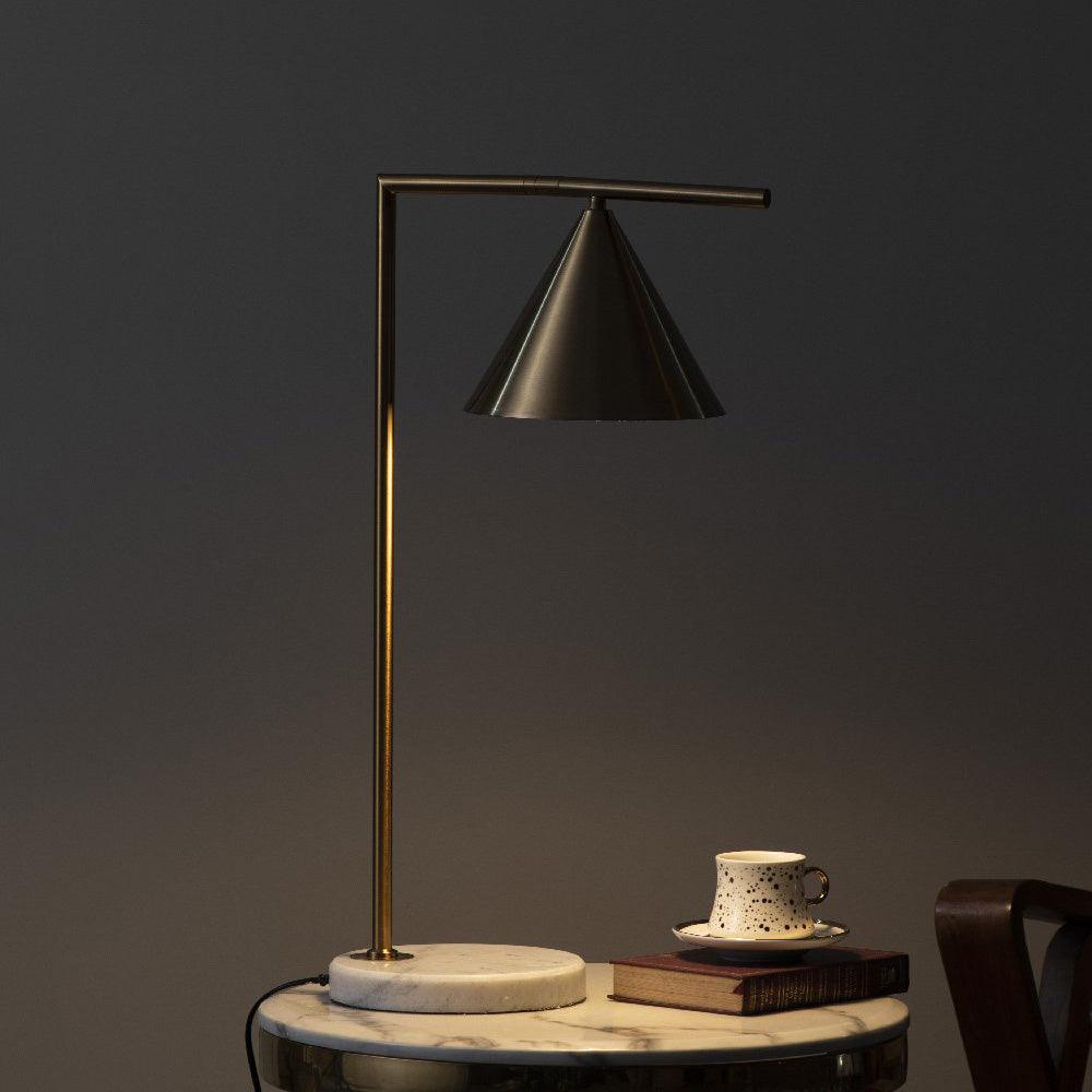 Captain Flint Table Lamp – product view 6