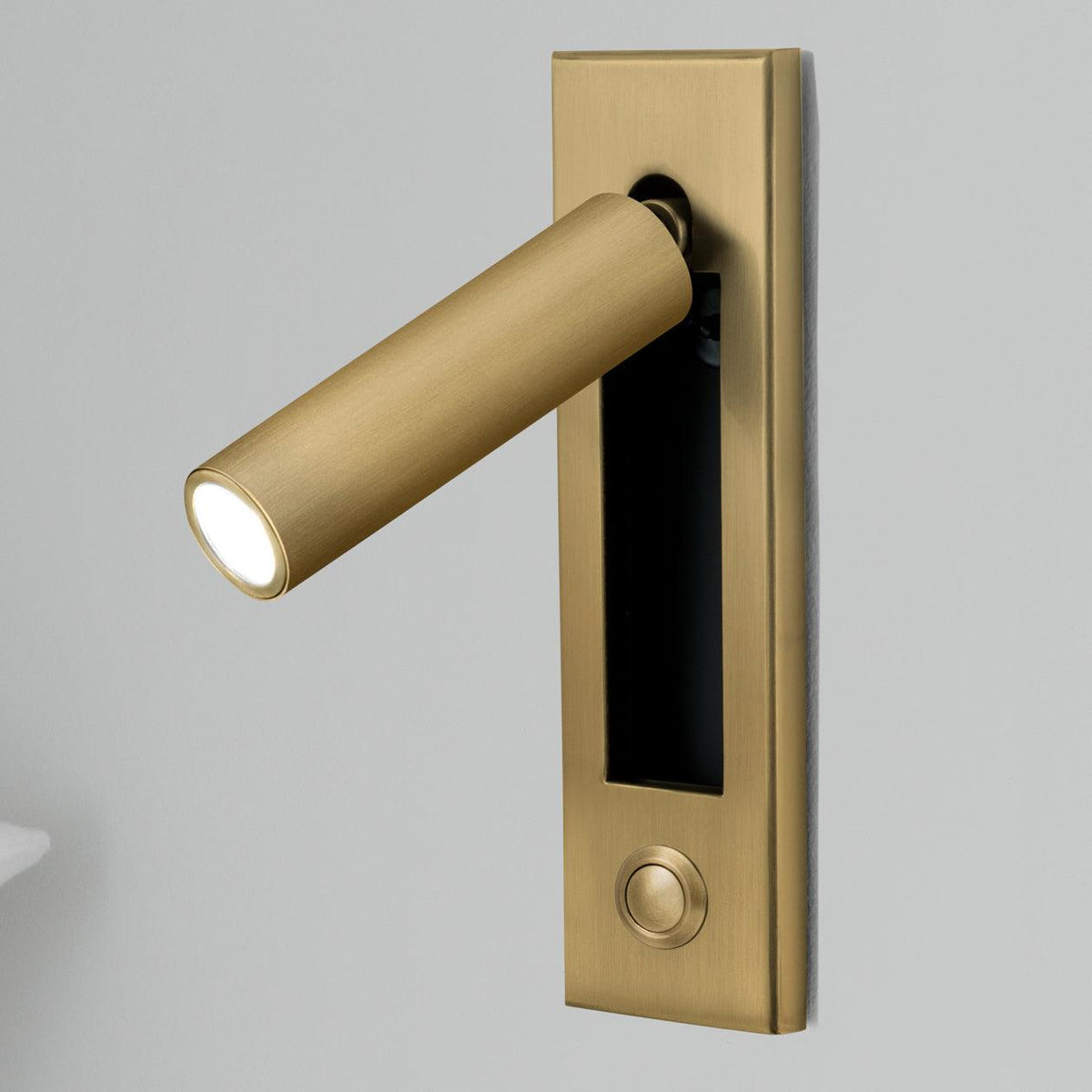 Embedded Bedside Sconce – product view 41