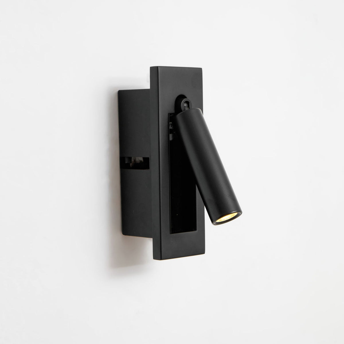 Embedded Bedside Sconce – product view 77