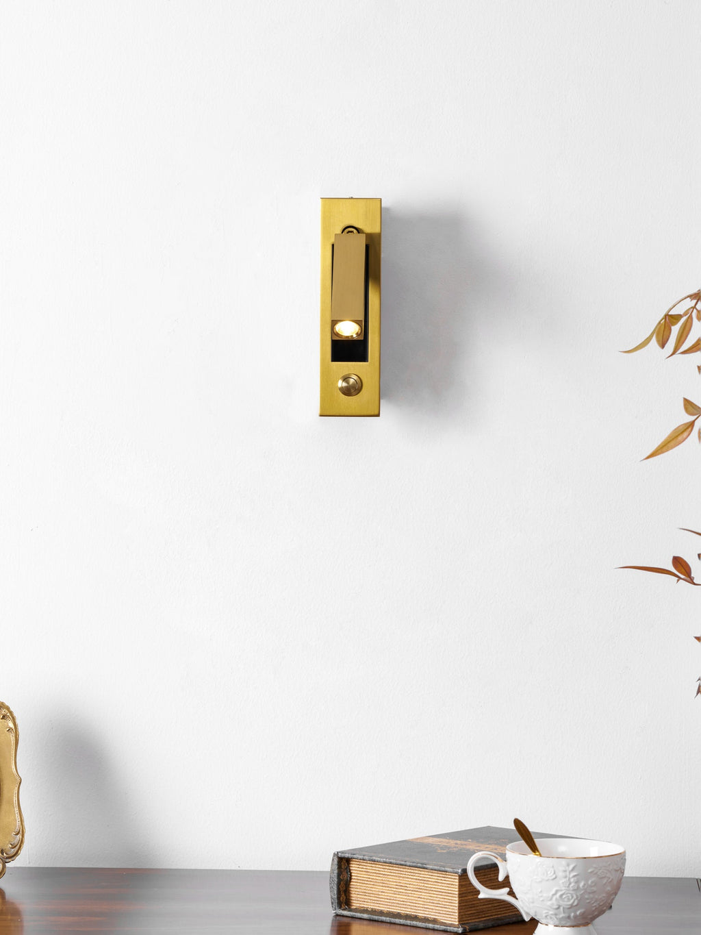 Embedded Bedside Sconce – product view 85