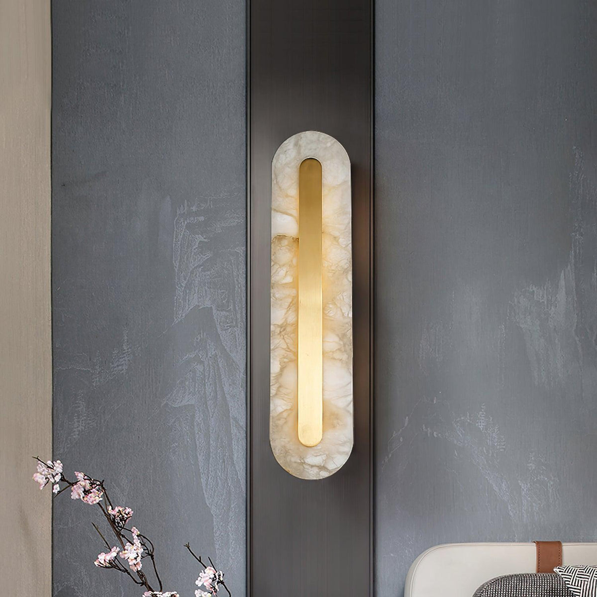 Alabaster Rounded Wall Light – product view 2