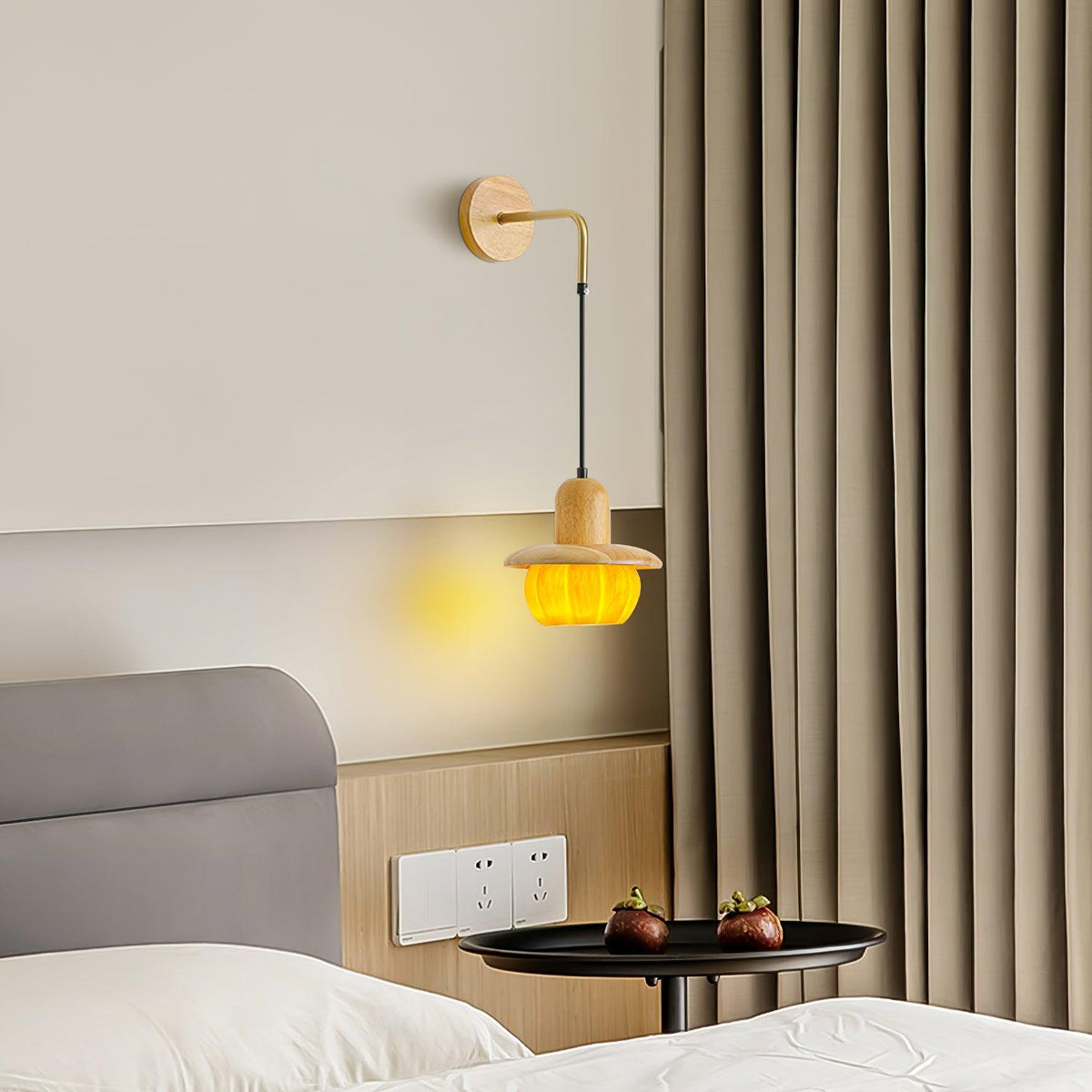 Venus Pumpkin Wood Wall Lamp — product view 2