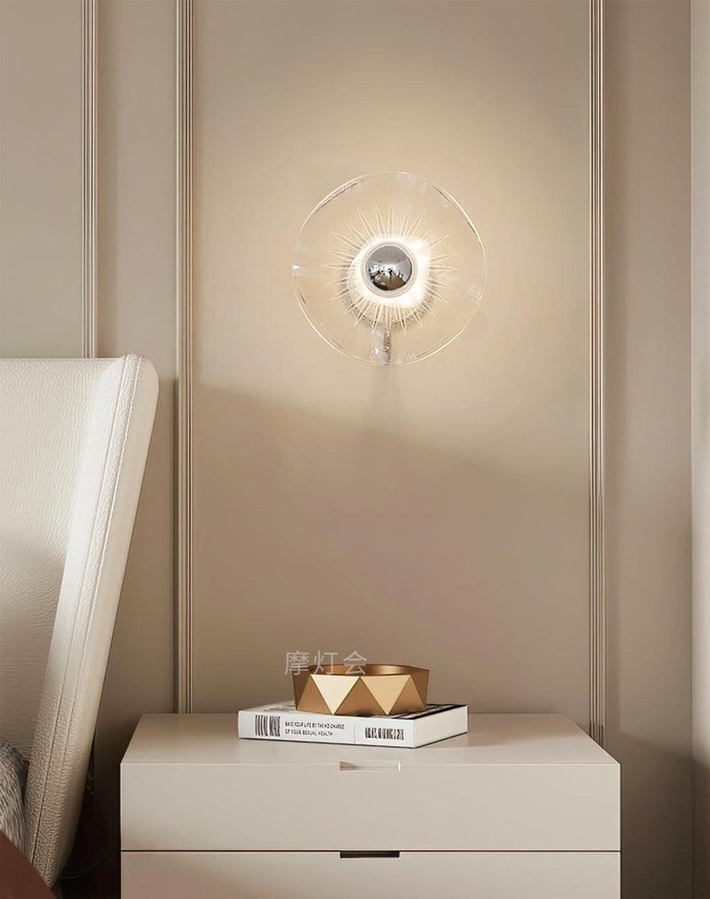 Lotus Aluminum Wall Lamp — product view 7