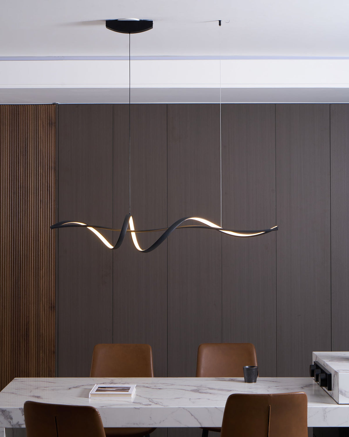 Inari Line Aluminum Chandelier — product view 18