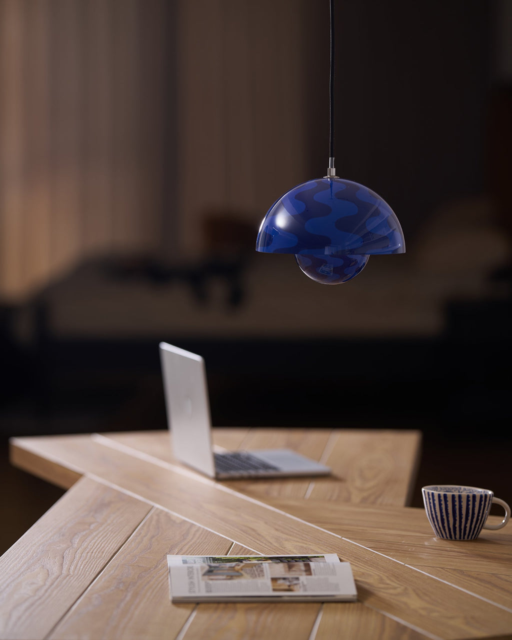 Zeviro Metal Pendant Lamp — product view 99