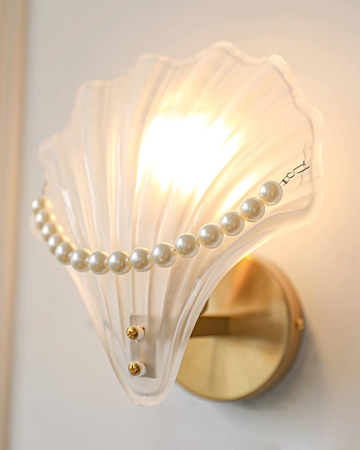 Pearl Shell Glass Wall Lamp — product view 14