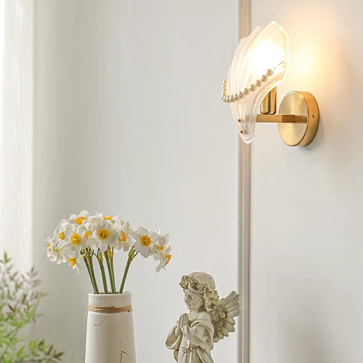 Pearl Shell Glass Wall Lamp — product view 16
