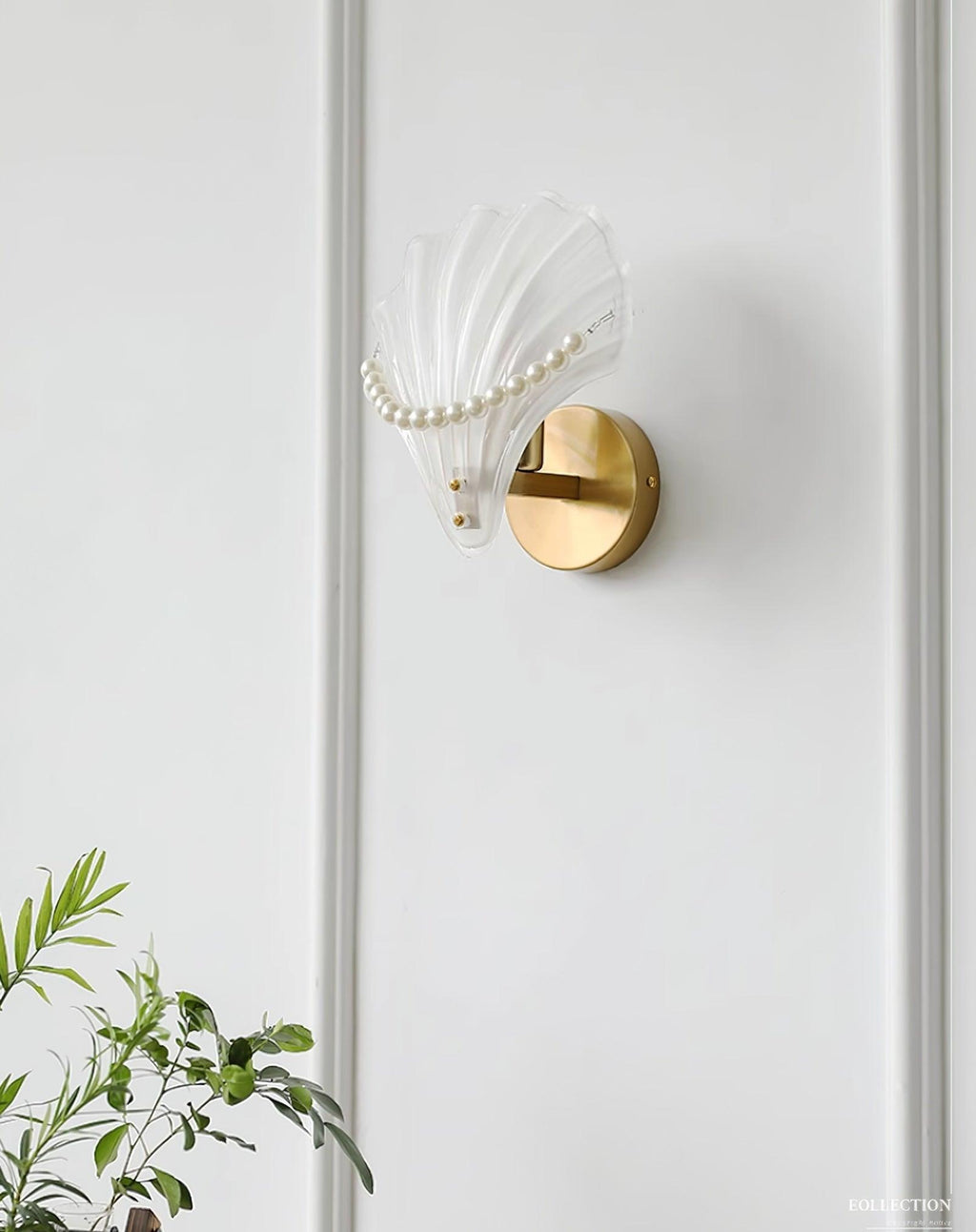 Pearl Shell Glass Wall Lamp — product view 18