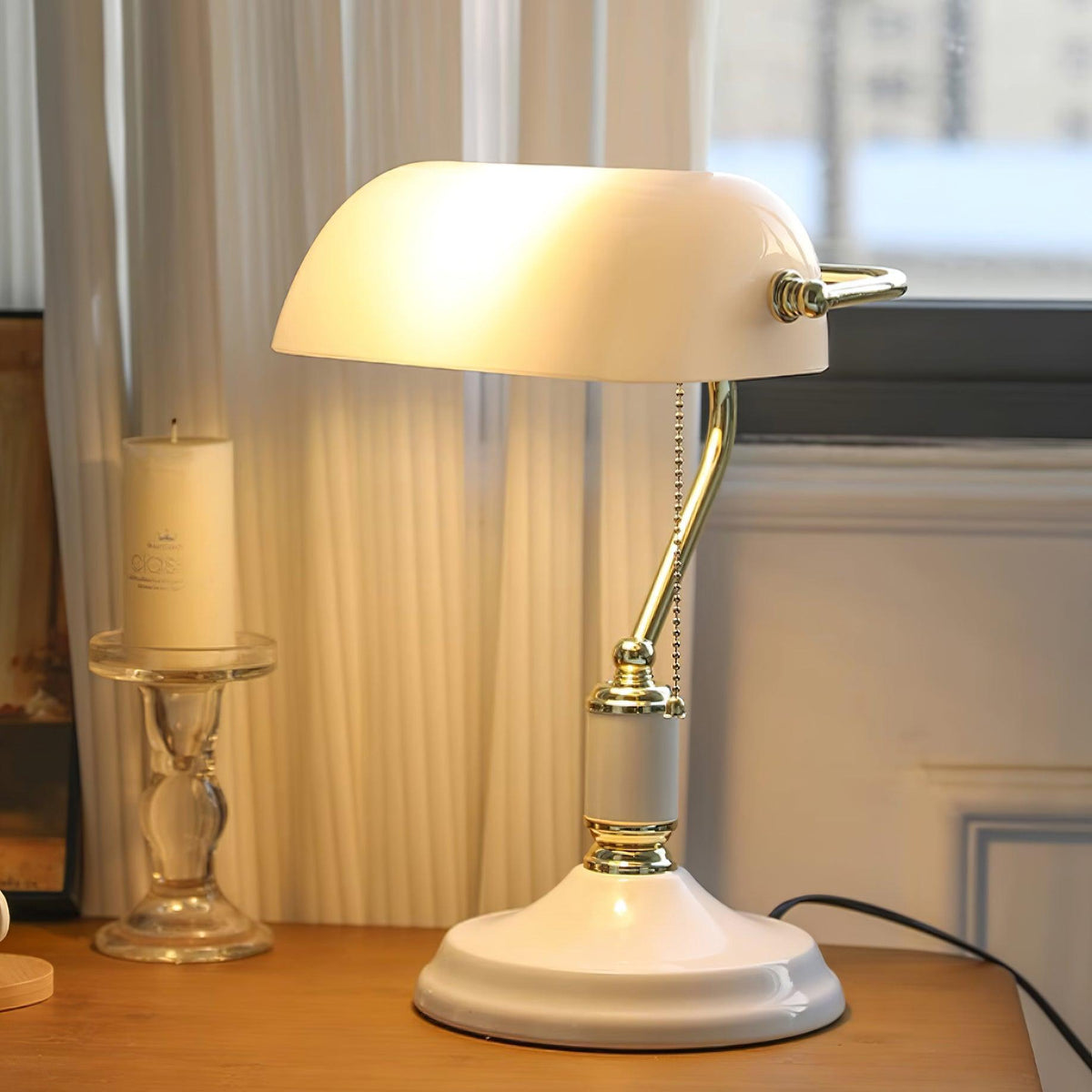 Vintage Bankers Glass Table Lamp — product view 3