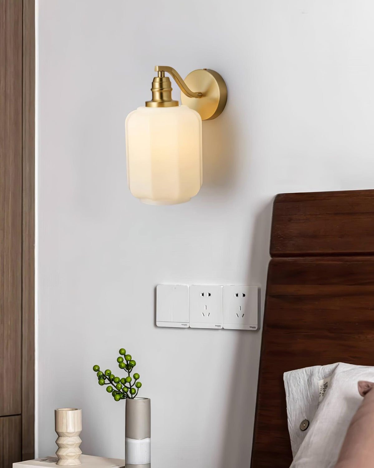 Henry Glass Wall Lamp — product view 22