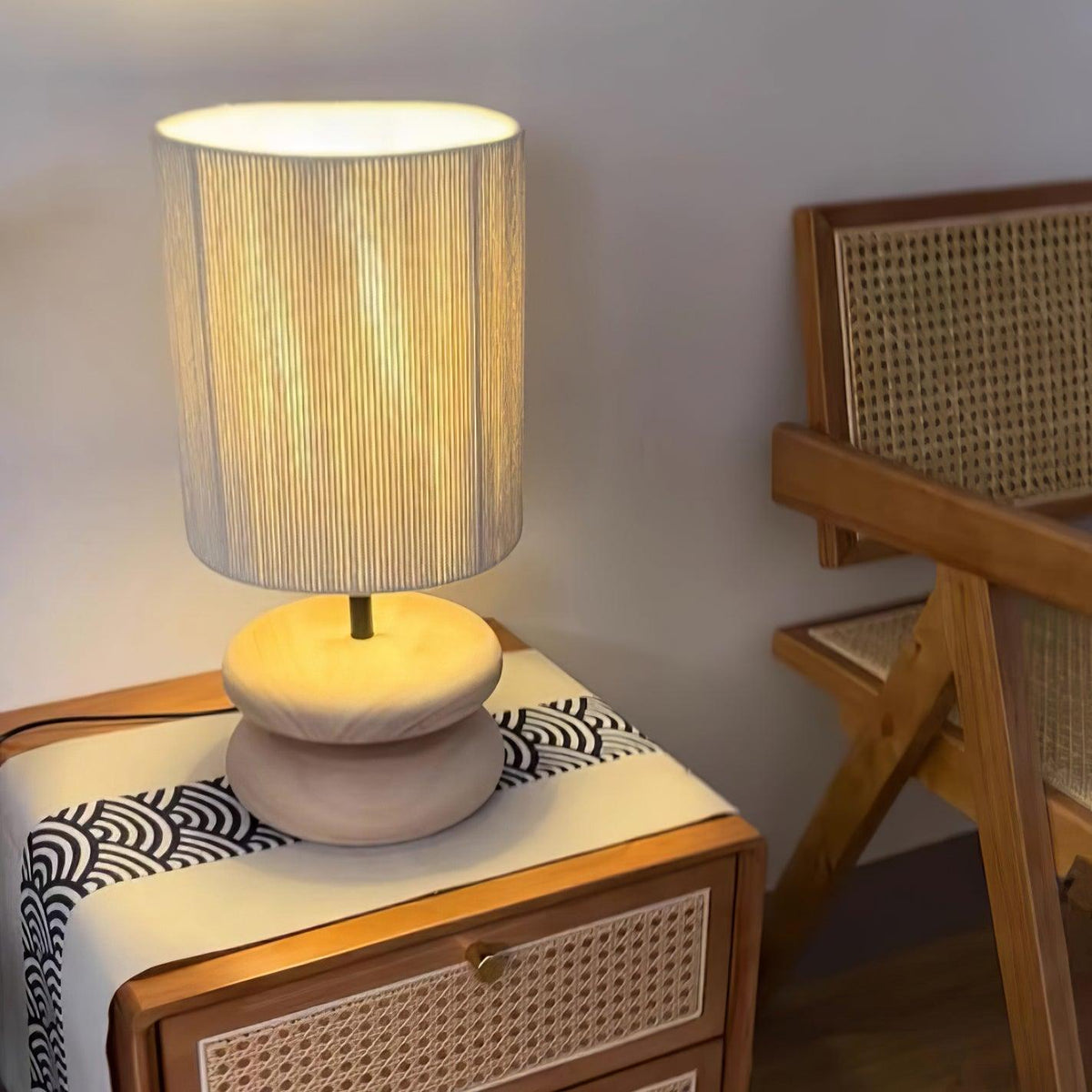 Wooden Modern Bedroom Wood Table Lamp — product view 19