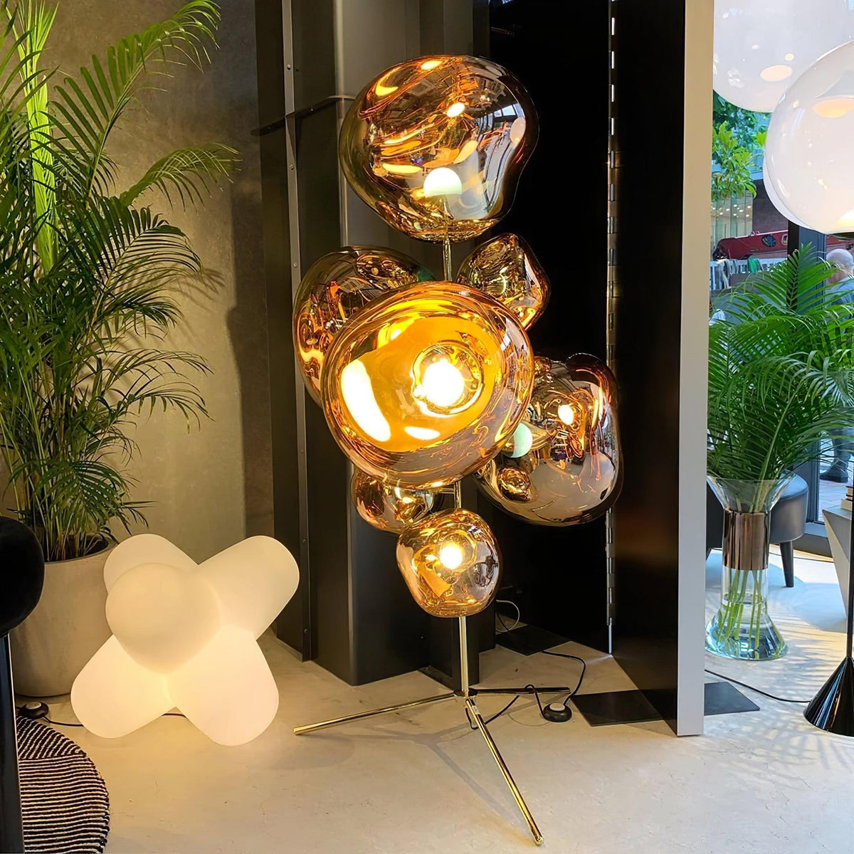 Lava Stand Metal Floor Lamp — product view 2