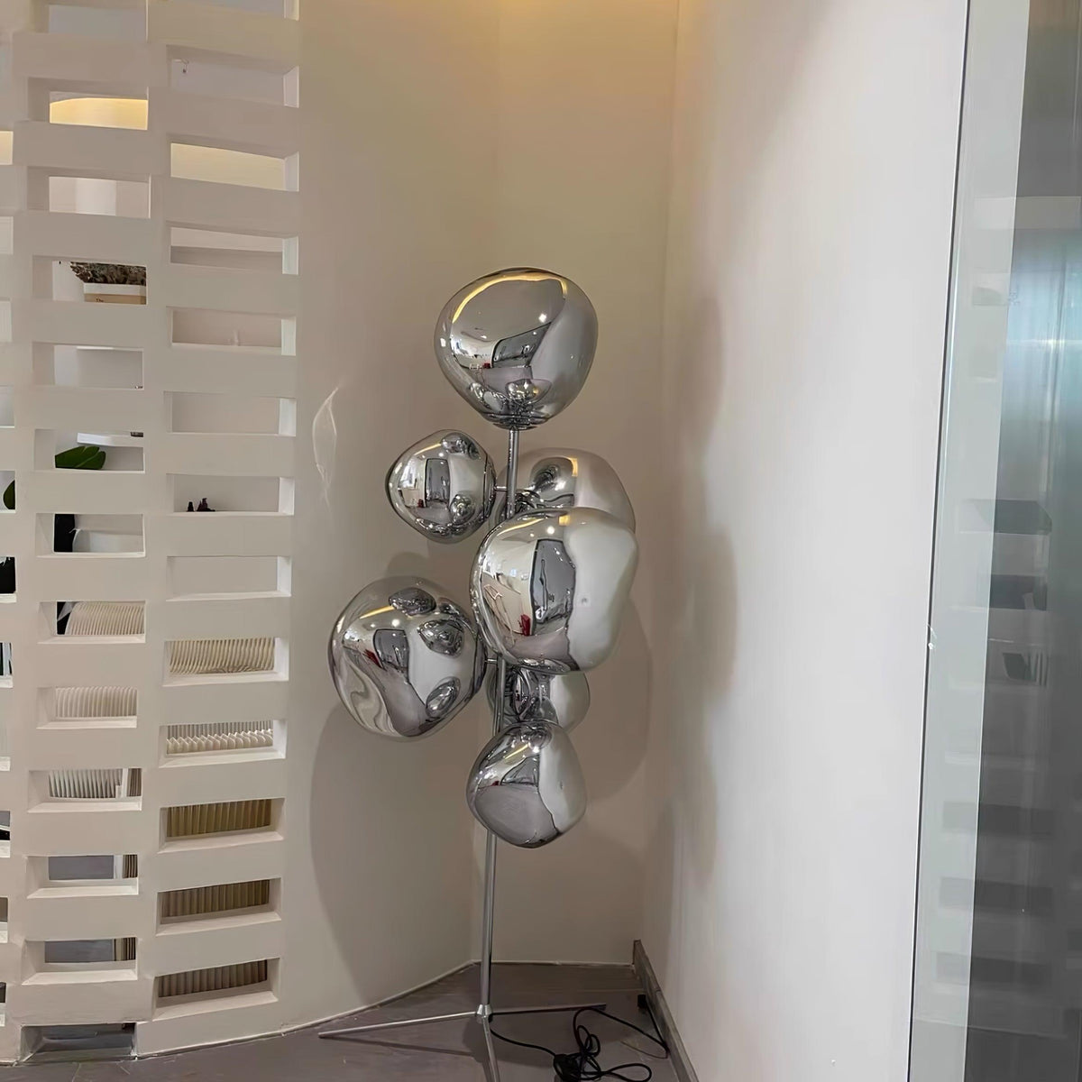Lava Stand Metal Floor Lamp — product view 8