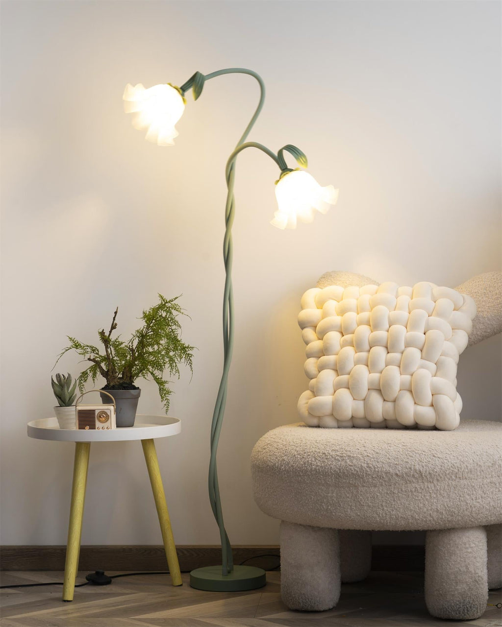Calla Flowers Metal Floor Lamp — product view 32
