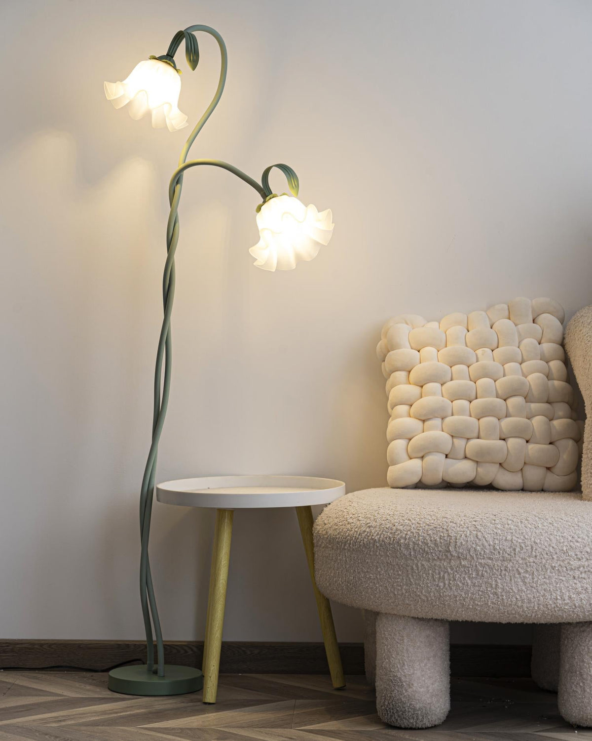 Calla Flowers Metal Floor Lamp — product view 34