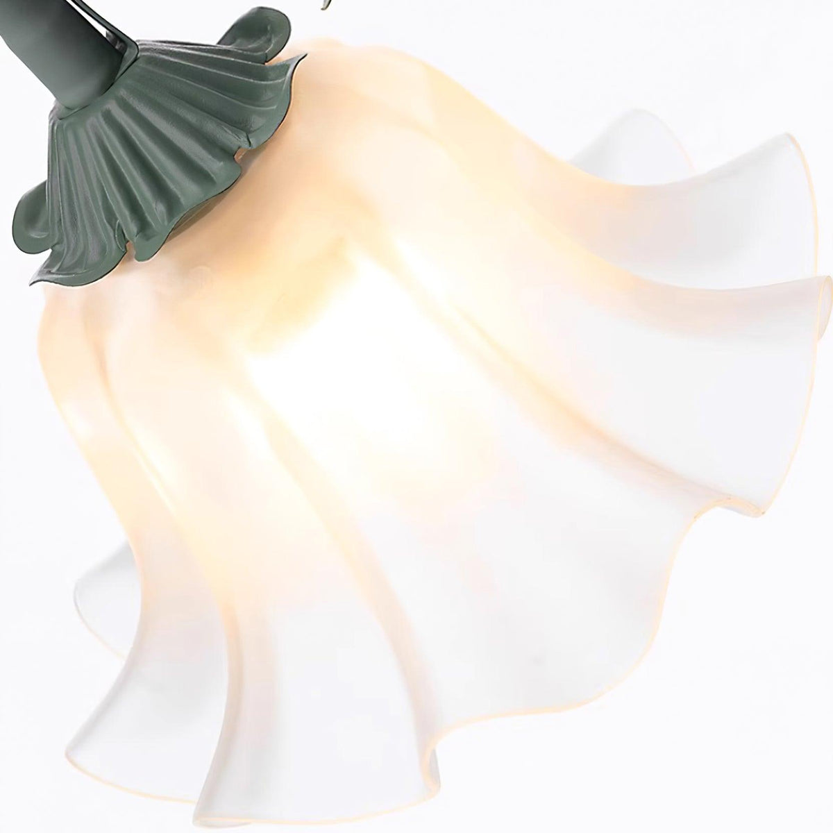 Lily Flower Table Lamp — product view 30