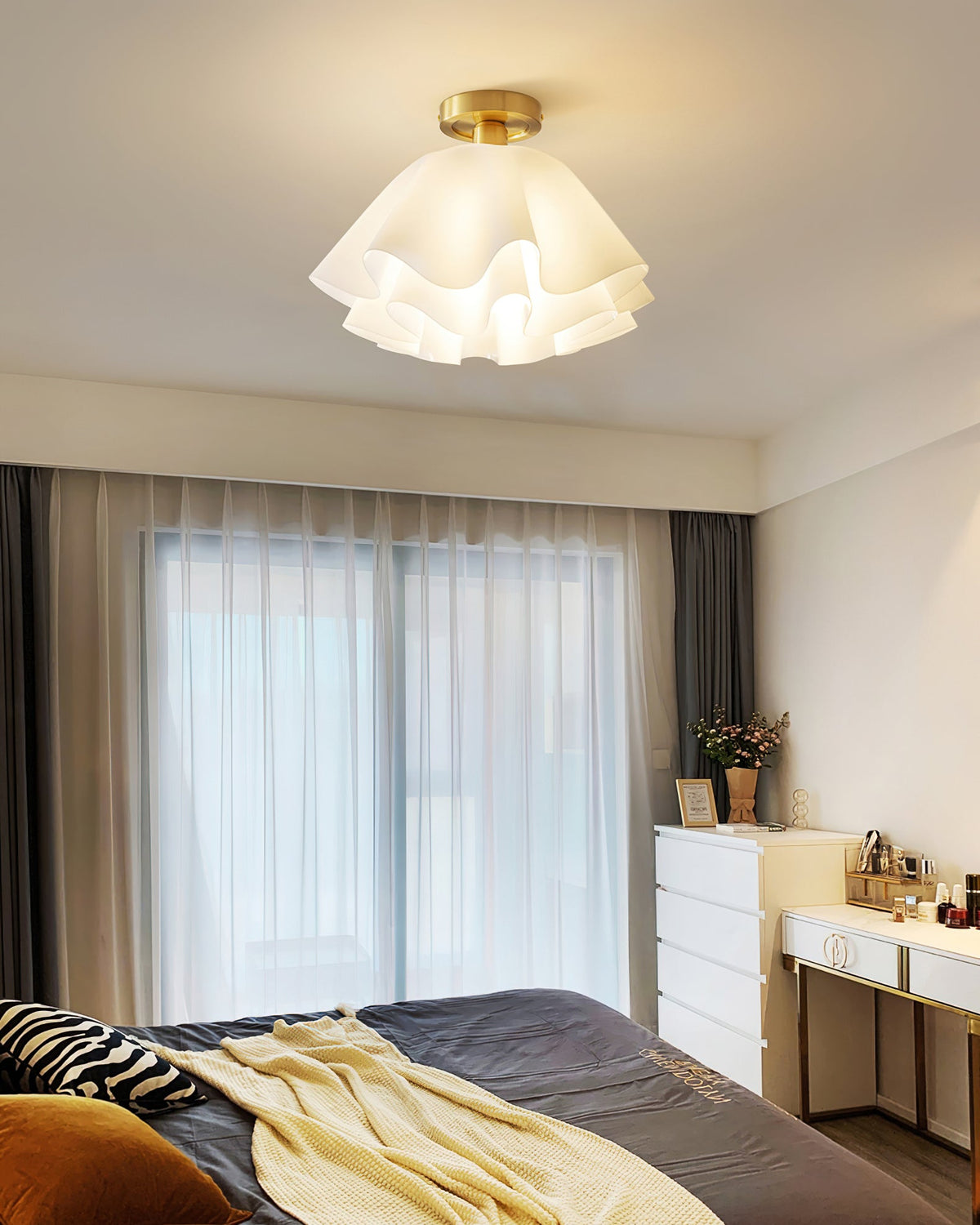 Gailon Brass Ceiling Light — product view 14