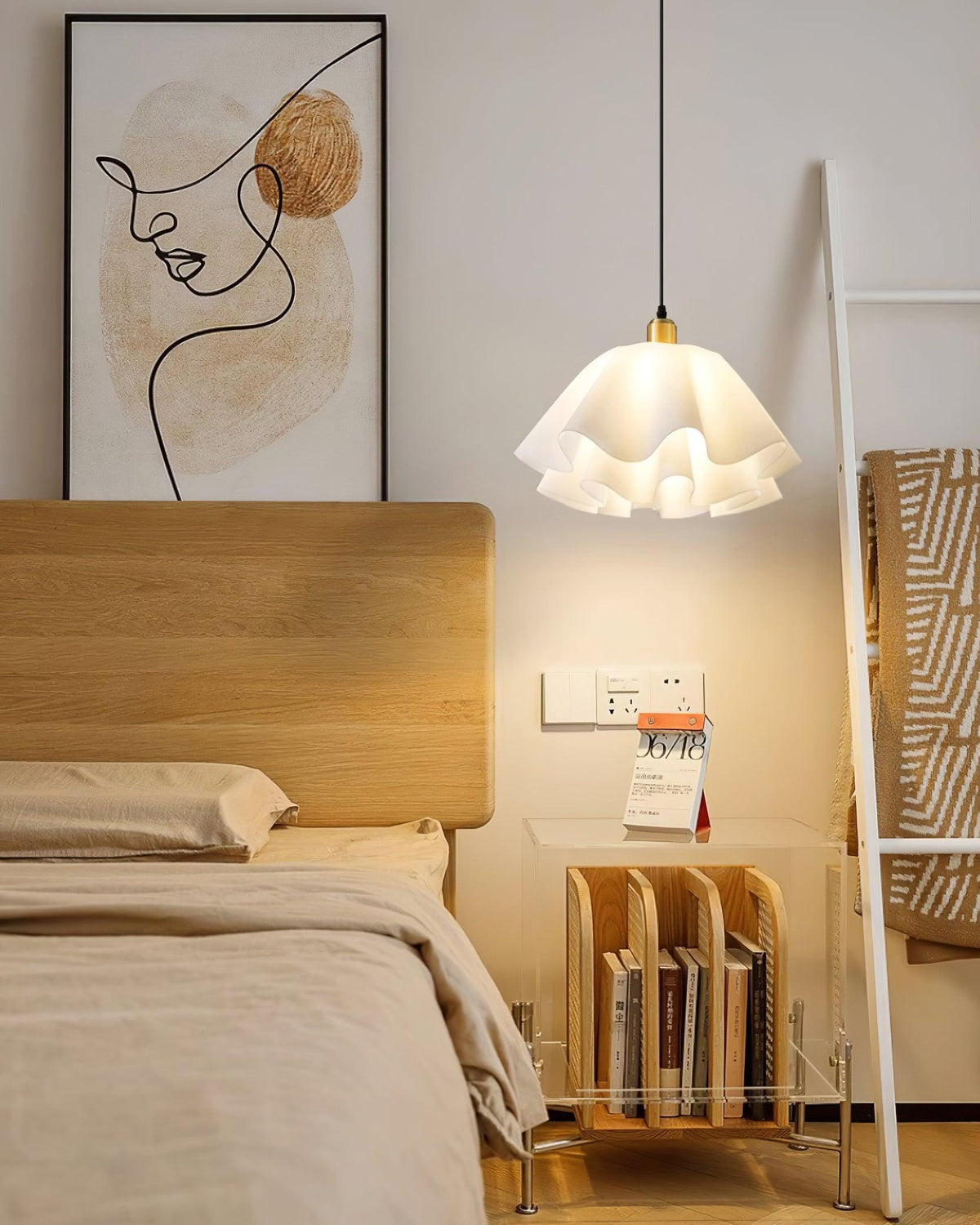 Gailon Pendant Lamp — product view 3